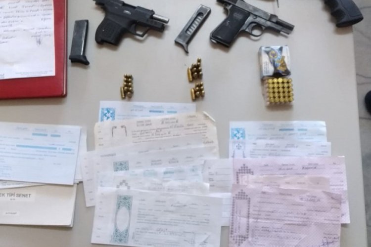 Tefecilik yaptıkları iddiasıyla 2 kişi tutuklandı