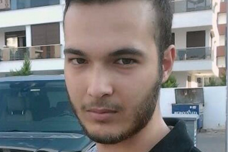 Denize atacağını söylediği tabancayla canına kıydı