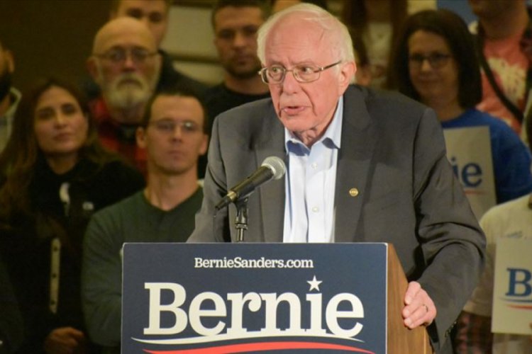 ABD'de Demokrat aday adayı Sanders BAE yönetimi için 'diktatörlük' ifadesini kullandı