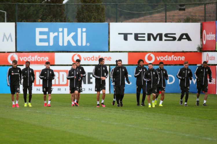 Beşiktaş, Antalyaspor maçı hazırlıklarına ara vermeden başladı
