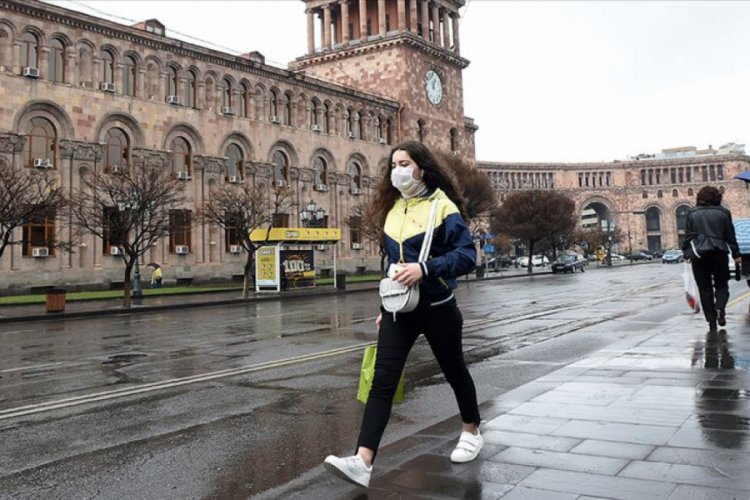 Ermenistan'da Kovid-19 nedeniyle olağanüstü hal ilan edildi