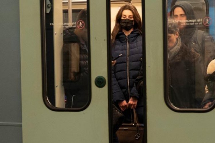 Rusya ve Kanada sınırlarını yabancılara kapattı