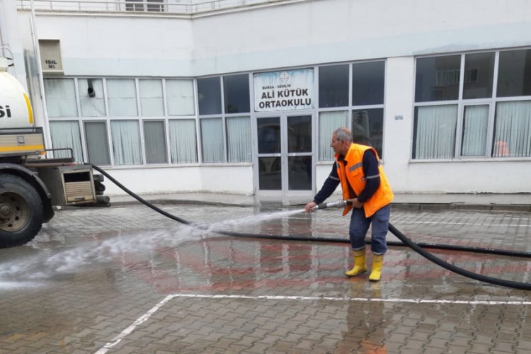 Bursa Gemlik Belediyesi'nin koronavirüs mesaisi sürüyor