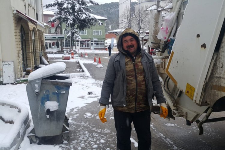 Bursa'nın dağ ilçelerinde kar kalınlığı 15 santimetre