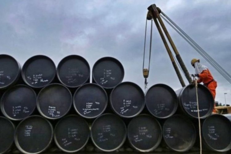 Brent petrolün varili 26,53 dolar