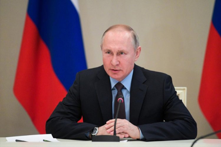 Kremlin: Putin, günün her saati Koronavirüs'ten korunuyor