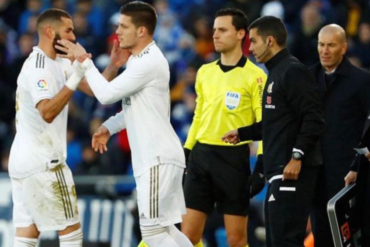 Real Madrid'in yıldızı Luka Jovic koronavirüs yasağını deldi