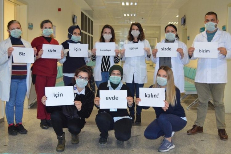 Sağlık çalışanlarından 'Evde kal' mesajı