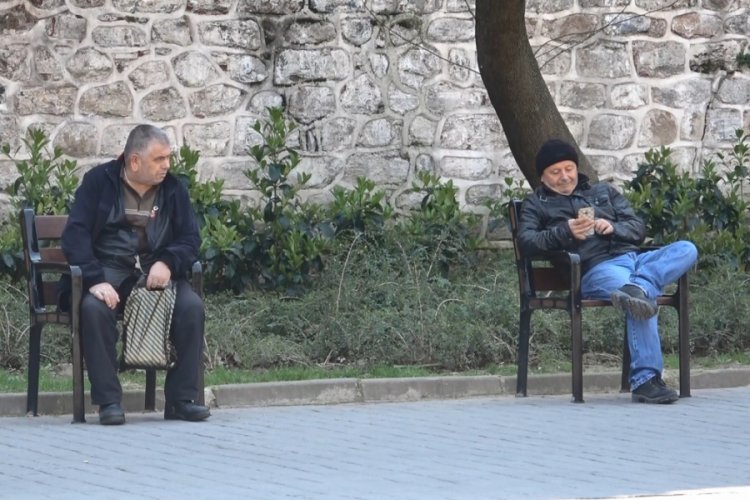 Bursalılar çarşıya akın etti