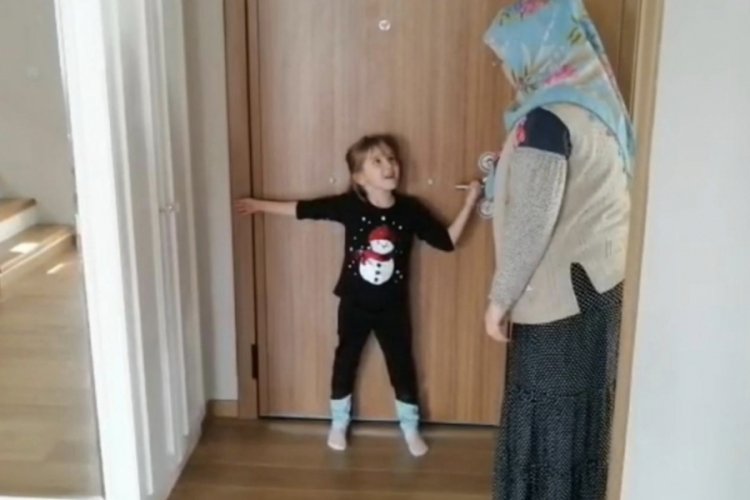 Bursa'da anneanne ve torunundan 'Evde kal Türkiye' videosu