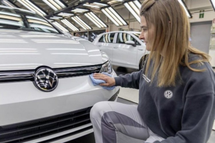 Otomotiv devi 80 bin çalışanına düşük maaş ödeyecek!