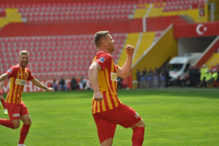 Kayserispor'u yabancılar sırtlıyor