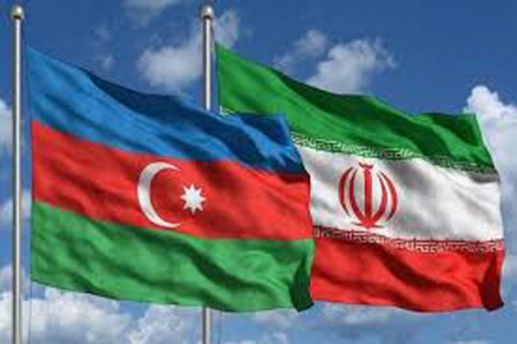 Azerbaycan, İran'la sınır kapılarını kapattı