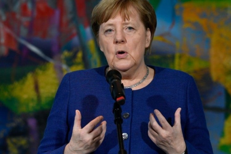 Merkel'e yapılan ikinci koronavirüs testinin sonucu çıktı