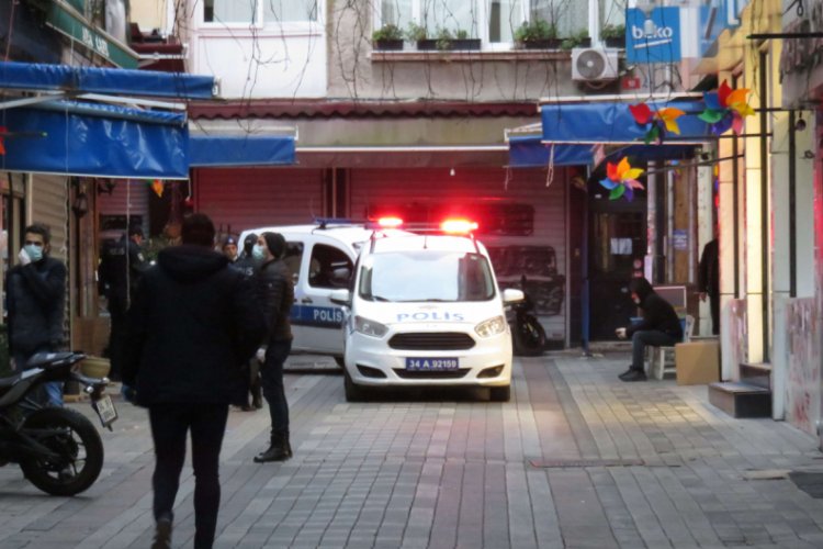 İngiliz öğretmen evinde ölü bulundu