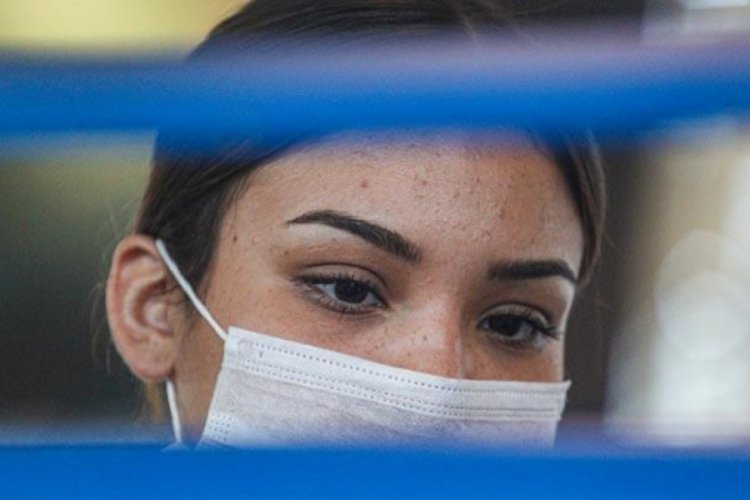 Koronavirüs salgınında ölü sayısı 21 bin 306'ya yükseldi