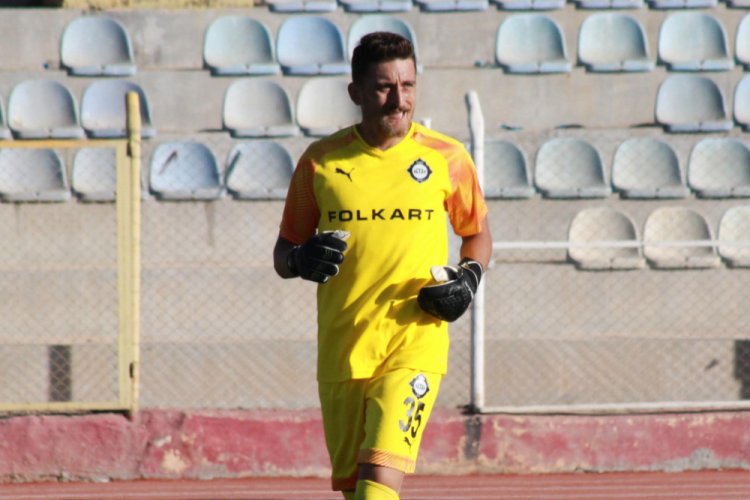 Altay'da Cihan eldivenleri bırakmadı