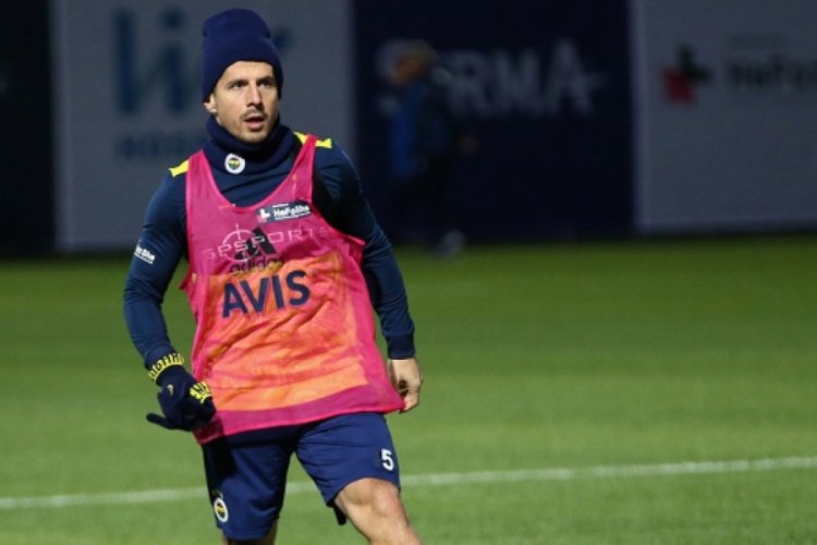 Emre Belözoğlu'ndan ''evde kal'' mesajı