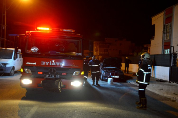 Otomobili kundaklayıp, sahibinin evini kurşunladı!