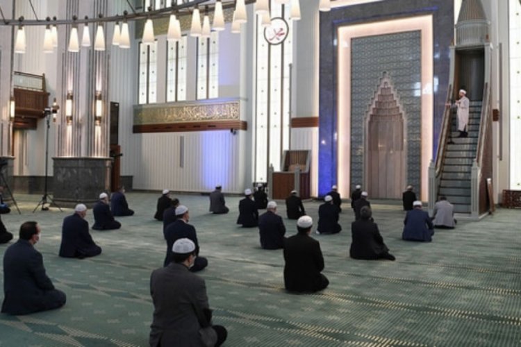 ''Erdoğan'ın Beştepe'deki cuma namazından haberi yoktu''
