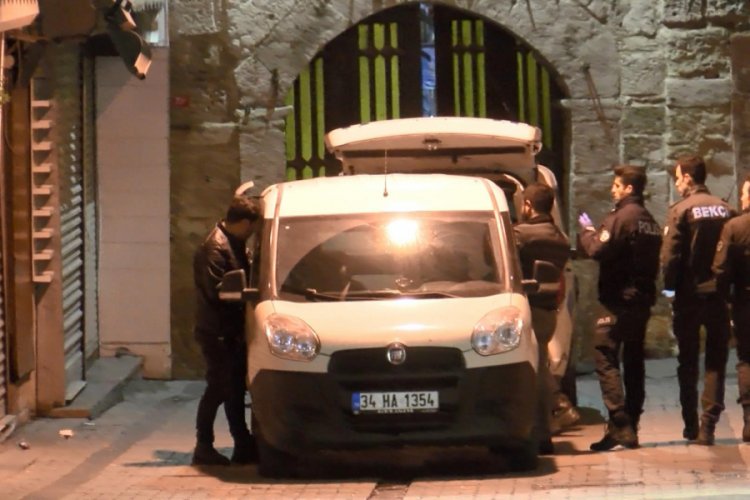 Tarihi kapalı çarşıda kuyumcu soygunu