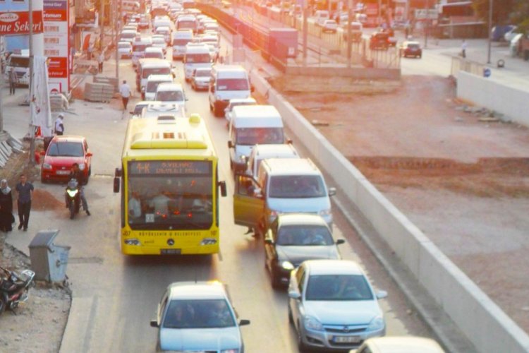 Bursa'da trafiğe kayıtlı araç sayısı arttı!