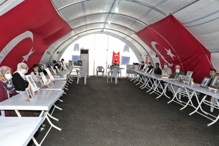 HDP önündeki eylemde 211'inci gün
