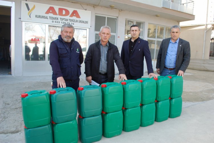 77 mahalleye dezenfektan dağıtıldı