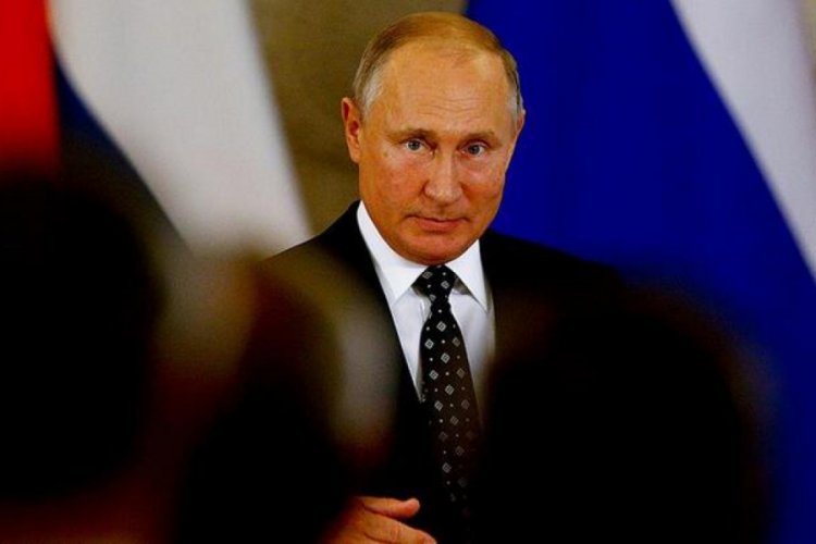 Putin, hükümete acil durum uygulama yetkisi verdi