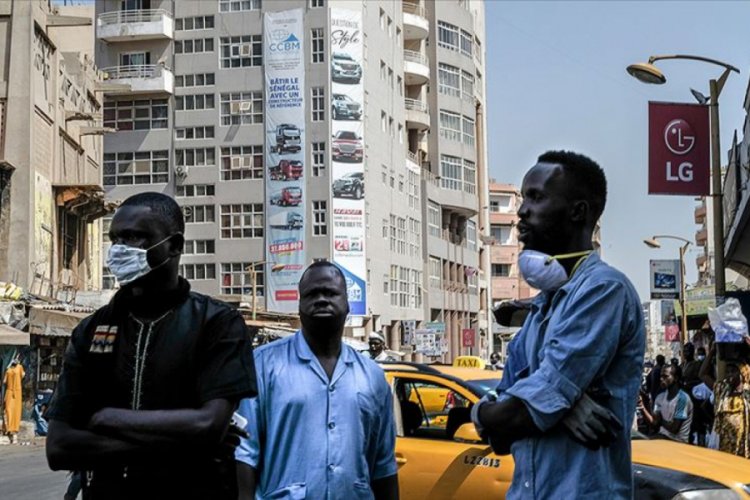Afrika'da Kovid-19 endişesiyle alınan tedbirler sertleşiyor