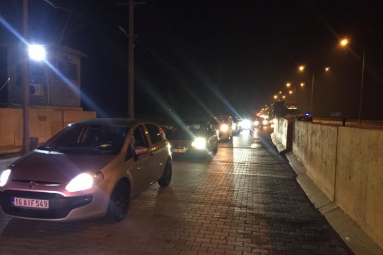 Bursa'ya giriş ve çıkışlar 08:00'den itibaren yasak