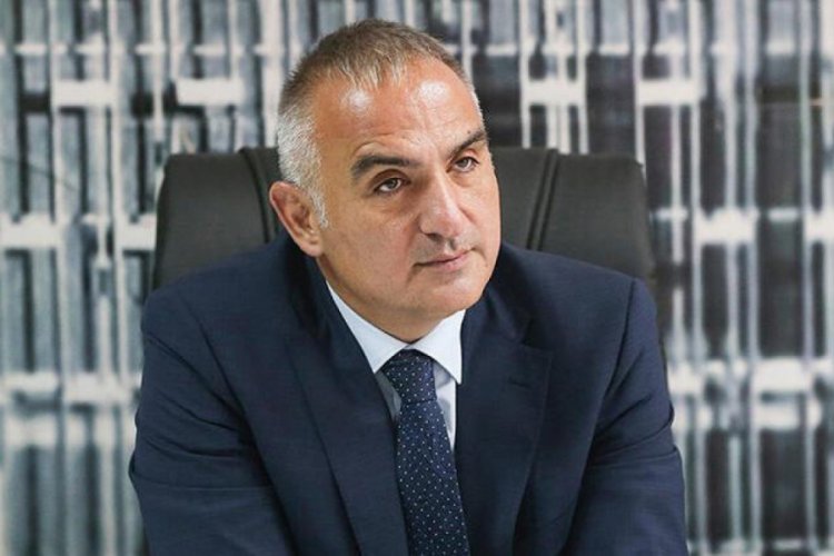 Bakan Ersoy duyurdu: 3 binden fazla sanatçı sözleşme kapsamına alındı