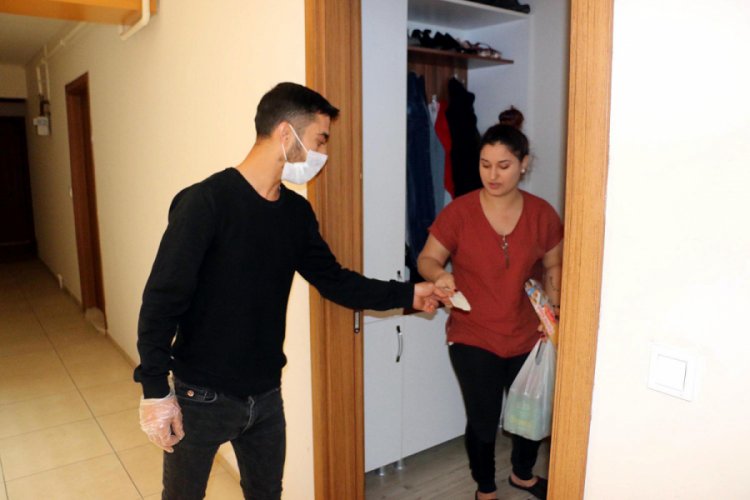 Evden çıkmayanlar kapıcıların iş yükünü artırdı
