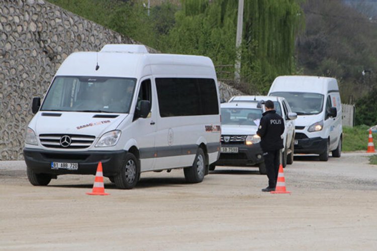 Giriş ve çıkış sınırlaması getirilen ilçede denetimler sürüyor