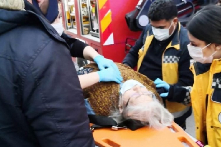 Yaşlı kadın evinin bodrumunda mahsur kaldı!
