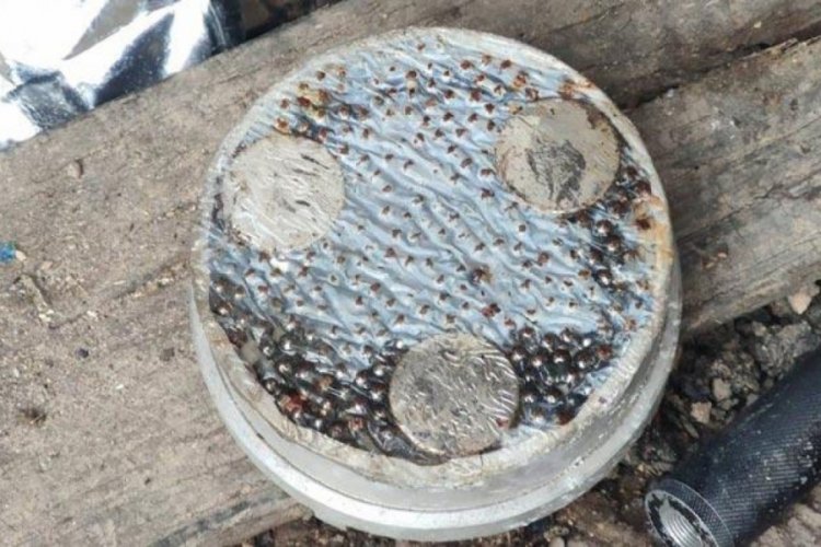 Teröristler bisküvi kutusuna bomba yerleştirmiş!