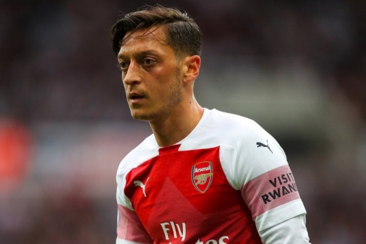 Mesut Özil, maaş kesintisine sıcak bakmıyor