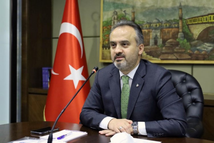 Bursa Büyükşehir Belediye Başkanı Aktaş'tan ulaşımda çifte müjde