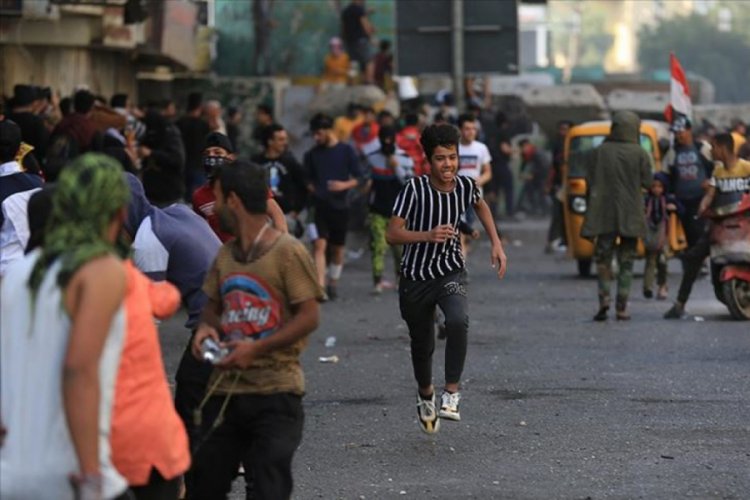 Irak'ta yeniden başlayan hükümet karşıtı gösterilerde 1 kişi öldü