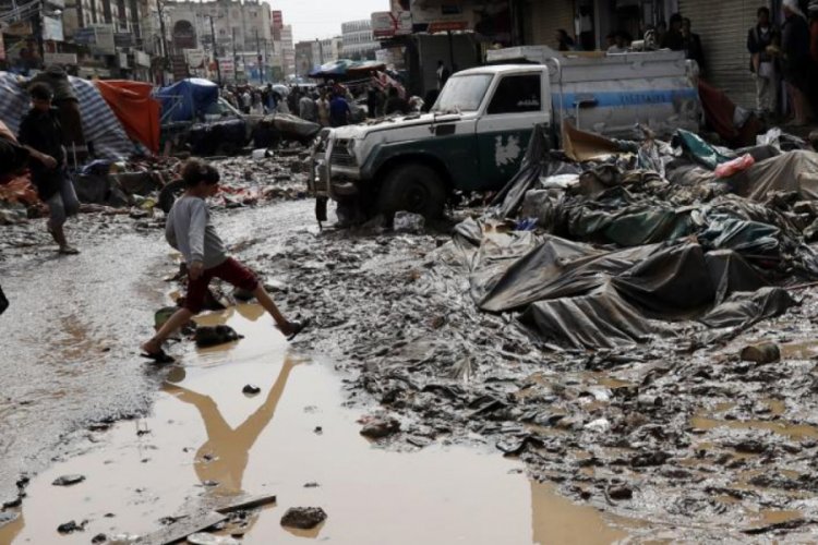 Yemen'de sel can daha aldı
