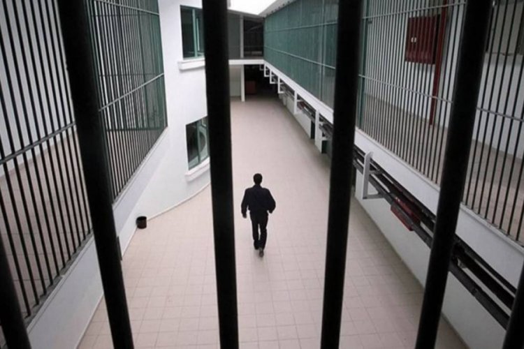 ''Covid-19 testi pozitif çıkan 65 tutuklu ve hükümlünün sağlık durumu iyi''