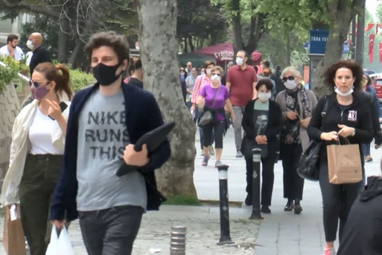 Bağdat Caddesi'nde eski günleri aratmayan yoğunluk