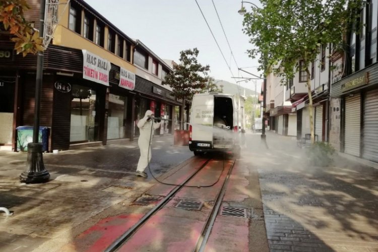 Bursa Osmangazi'de bir haftada 22 bin 894 nokta dezenfekte edildi