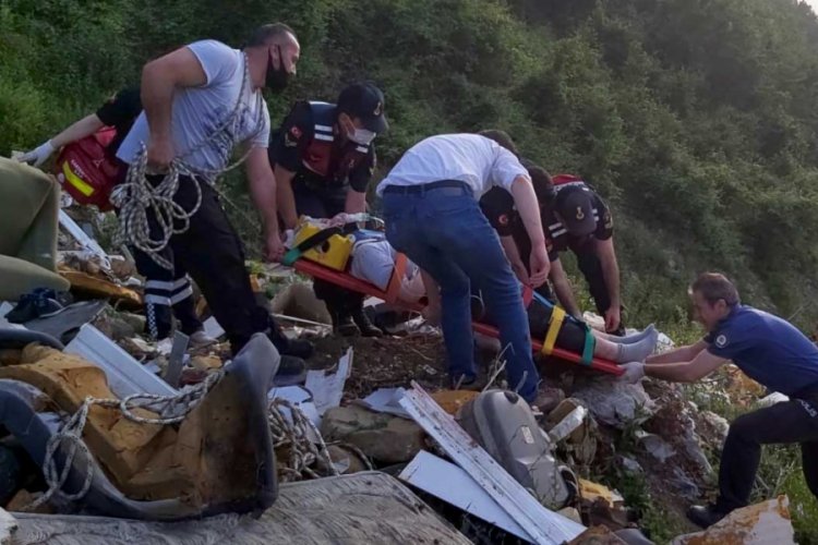 Fotoğraf çektirirken ölümden döndü