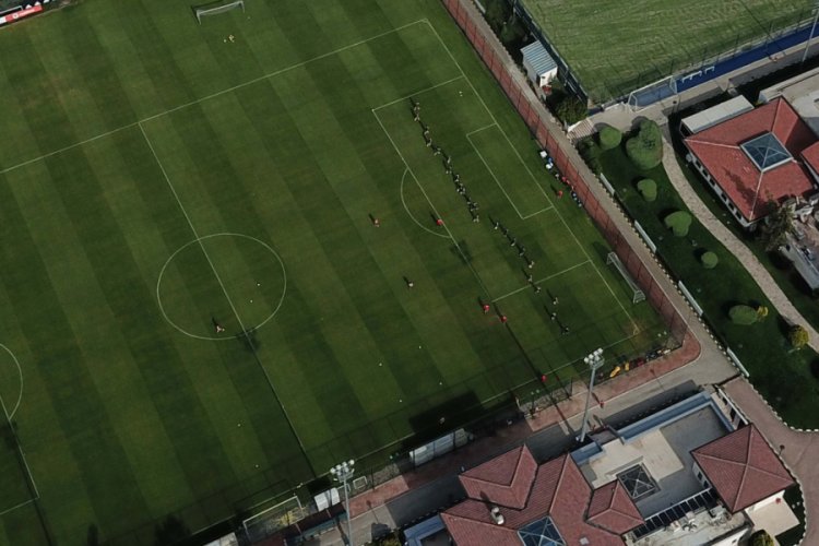 Beşiktaş'ın antrenmanı havadan görüntülendi