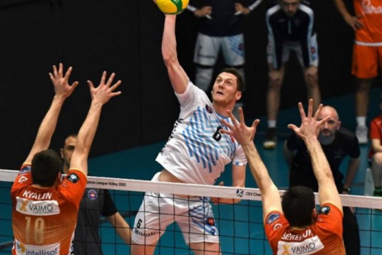 Halkbank'ta Toncek Stern ayrıldı