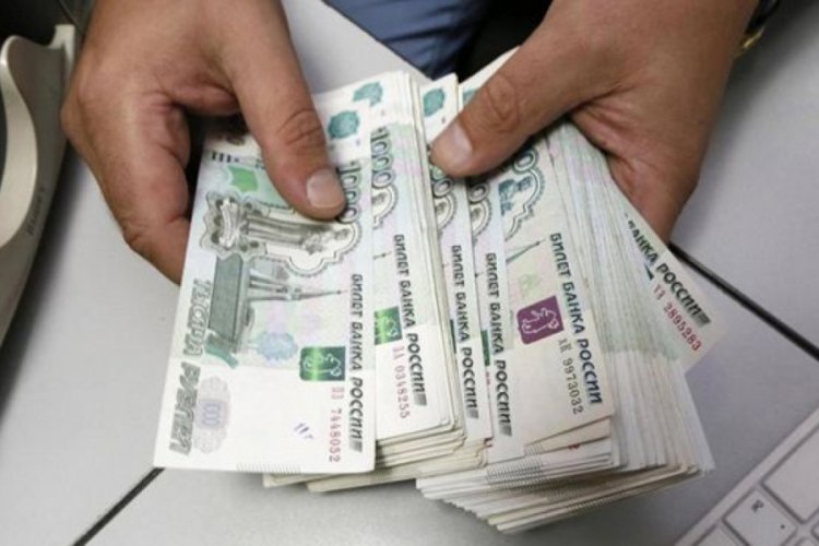 Rusya ekonominin yüzde 5 daralmasını bekliyor