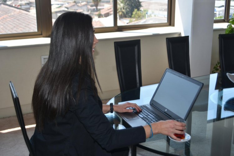 Uzmanlar: Teknoloji bağımlısı olmayın