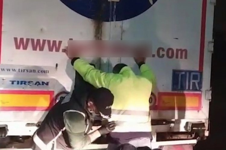 Bursa'da 500 bin liralık alkol yüklü tır operasyonla yakalandı
