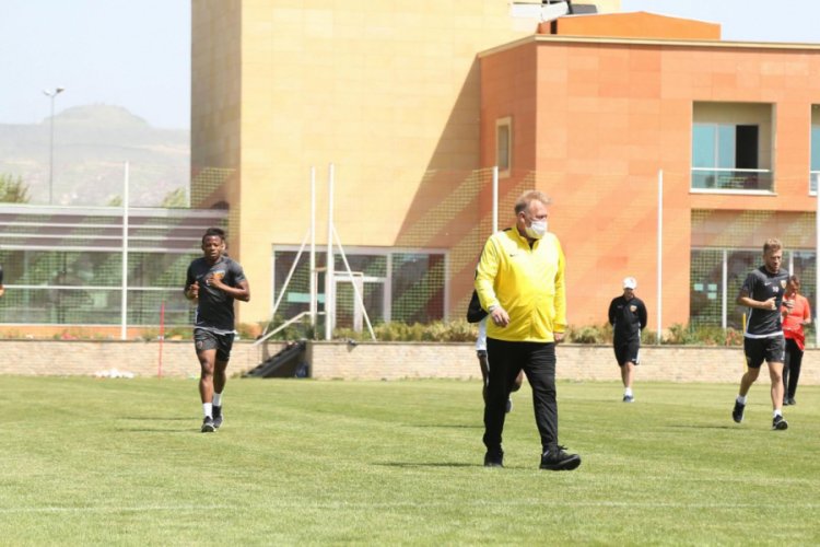 Kayserispor'da hazırlıklar sürüyor